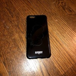 Givenchy iPhone 6/7 Case